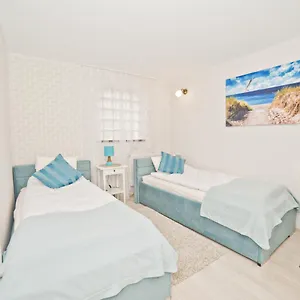 la-playa-apartments.sopothotels.com/