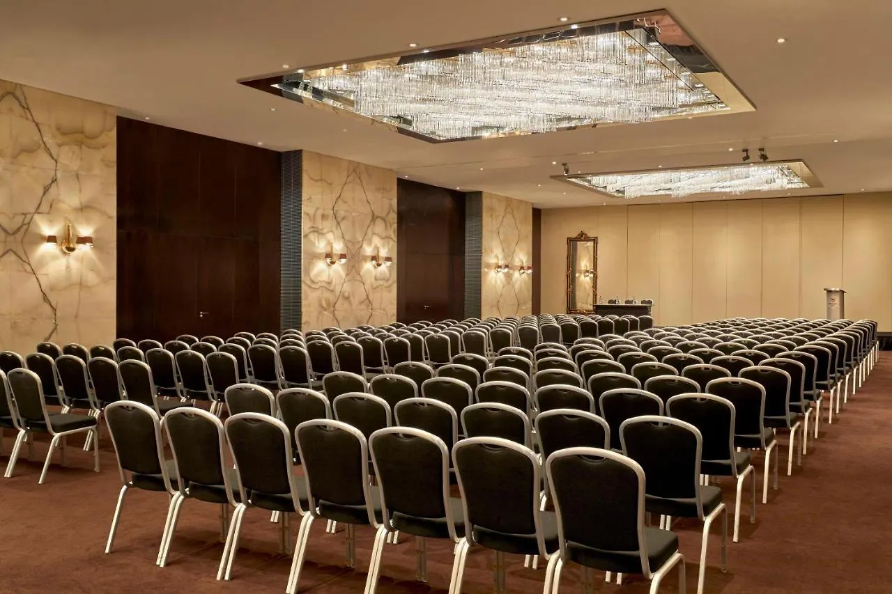Sheraton Lisboa Hotel & Spa