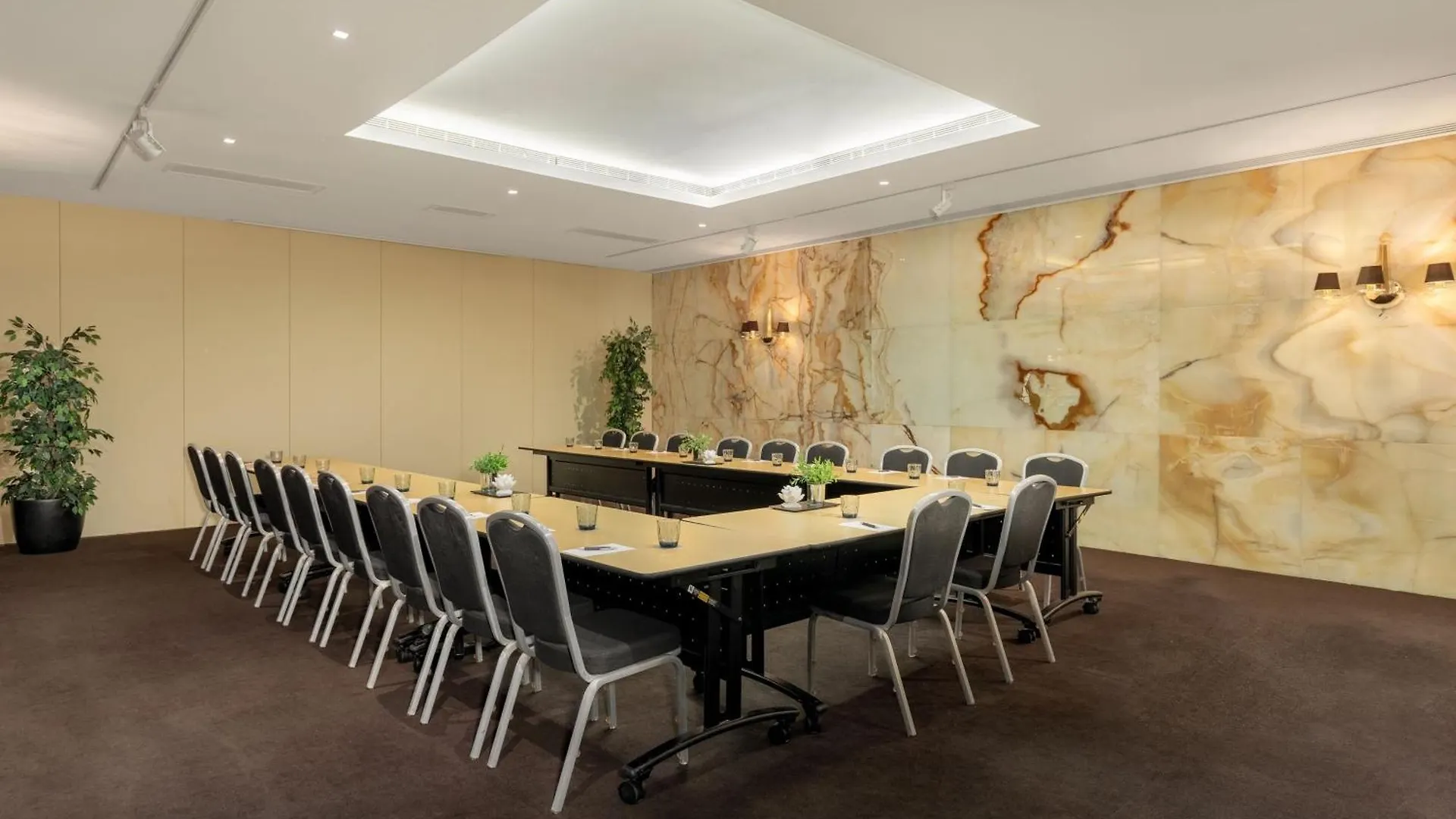 Sheraton Lisboa Hotel & Spa