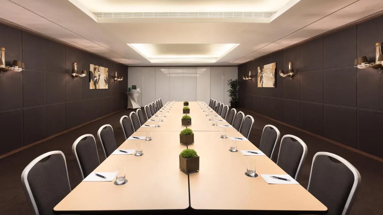 Sheraton Lisboa Hotel & Spa 5*, Lisbon