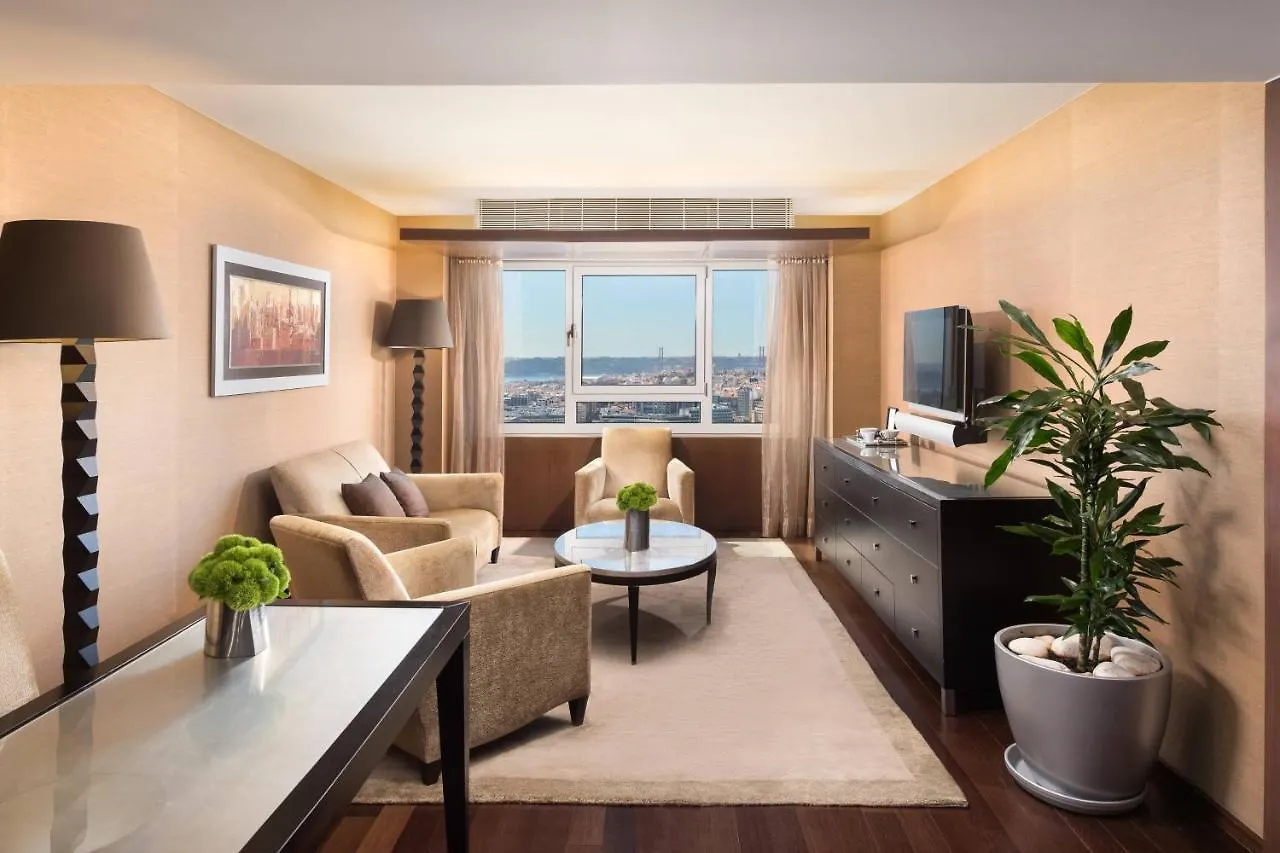 Sheraton Lisboa Hotel & Spa 5*,  Portugal